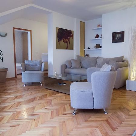 Apartment Nis Center Eksteriør bilde