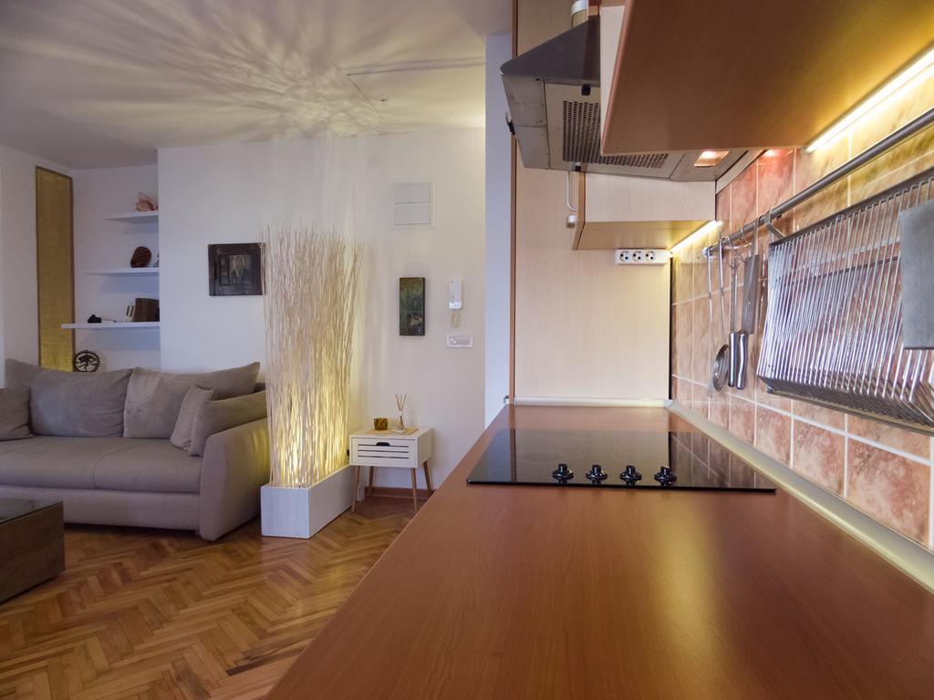 Apartment Nis Center Eksteriør bilde